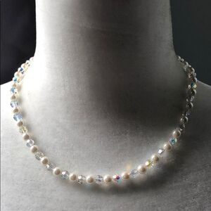 🍭4/$20 Elegant beaded faux pearl sparkle necklace
